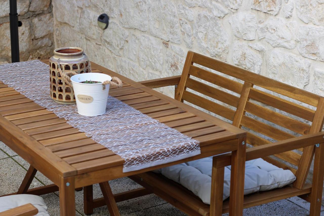 Joseph'S Yard Apartment Rovinj Kültér fotó