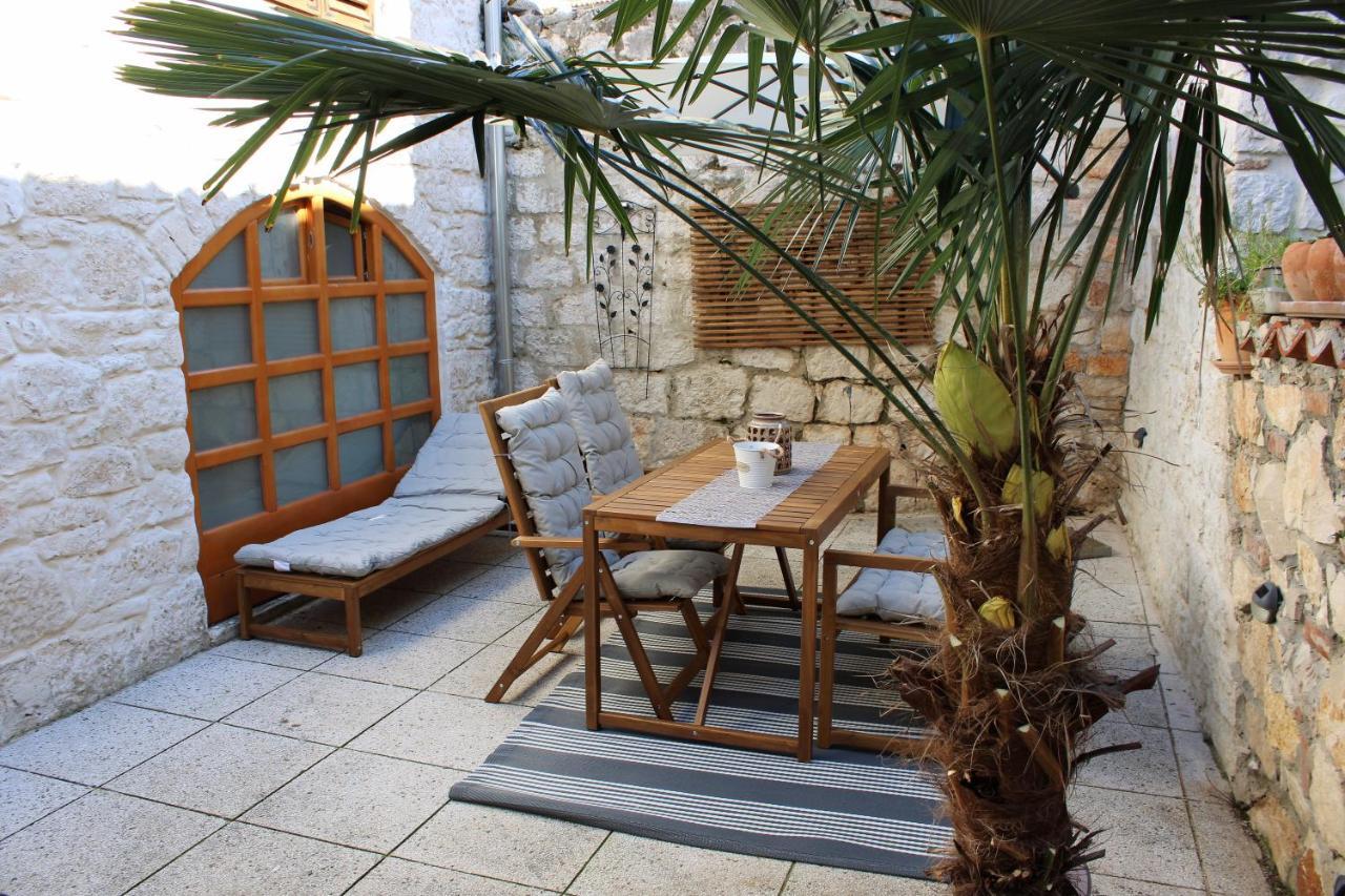 Joseph'S Yard Apartment Rovinj Kültér fotó